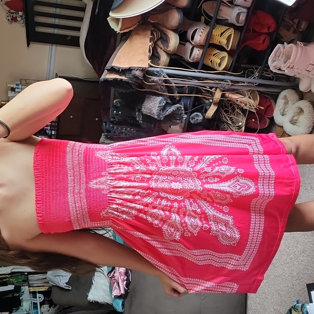 Strapless dress